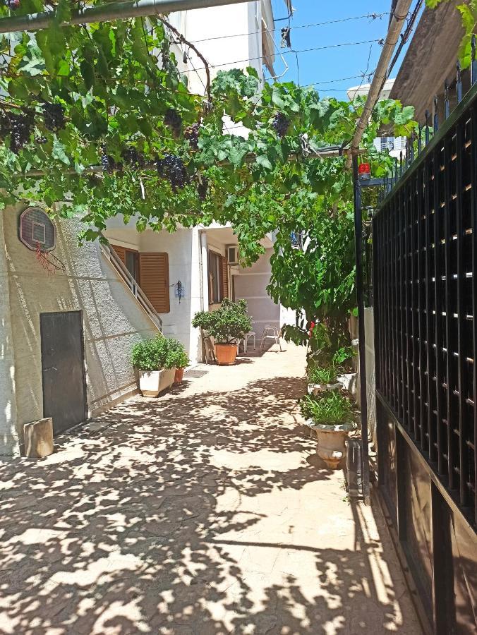 Achilles Apartments Sarandë Eksteriør billede