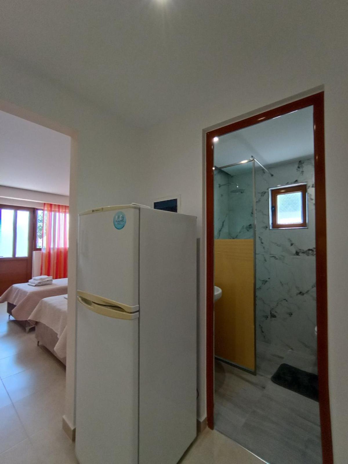 Achilles Apartments Sarandë Eksteriør billede