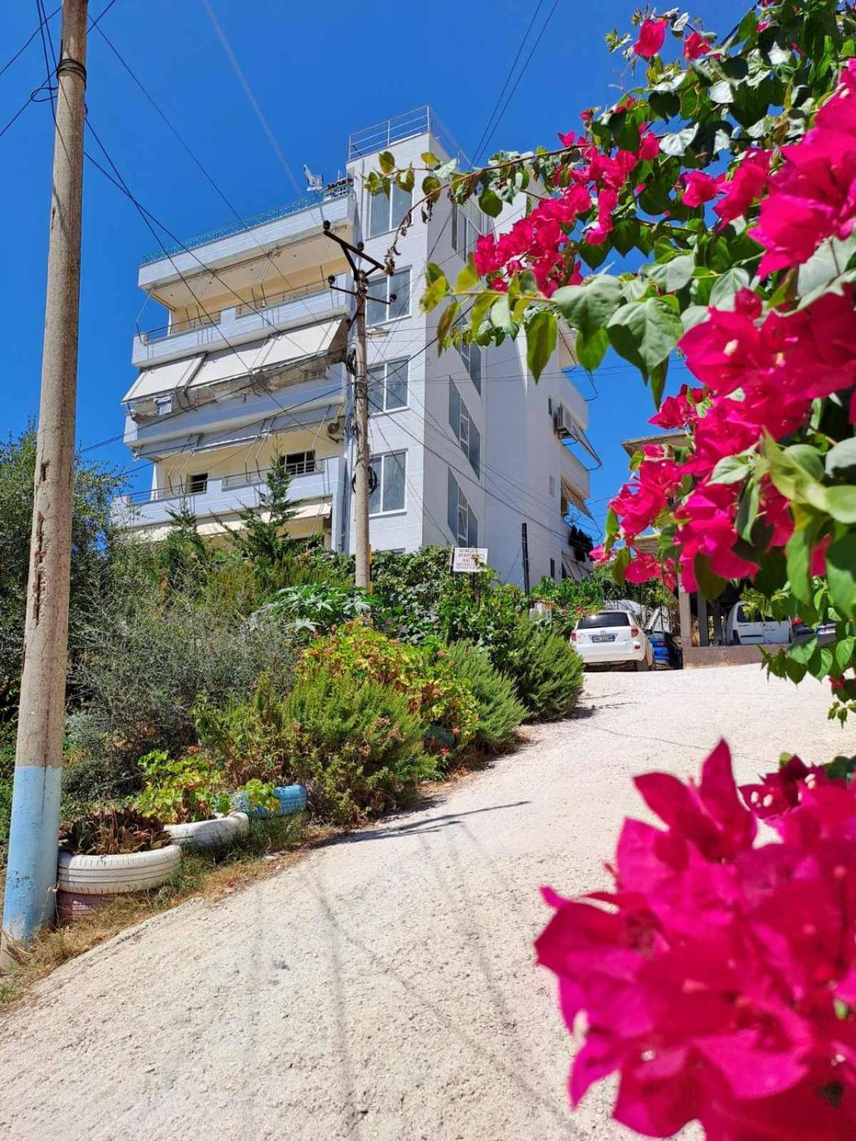 Achilles Apartments Sarandë Eksteriør billede
