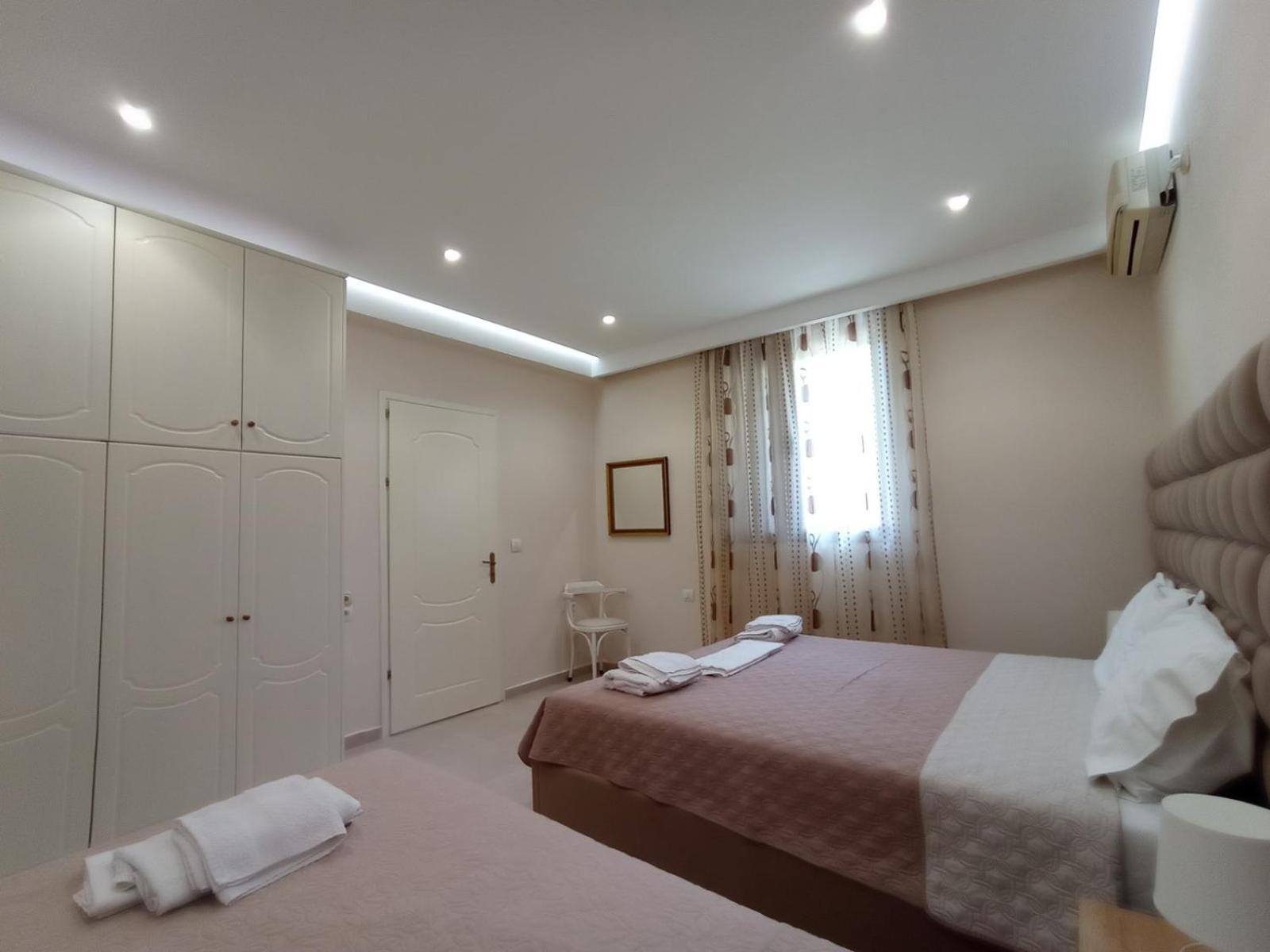 Achilles Apartments Sarandë Værelse billede