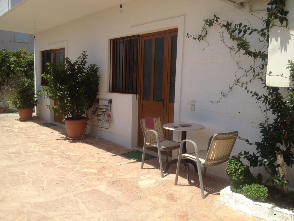 Achilles Apartments Sarandë Eksteriør billede